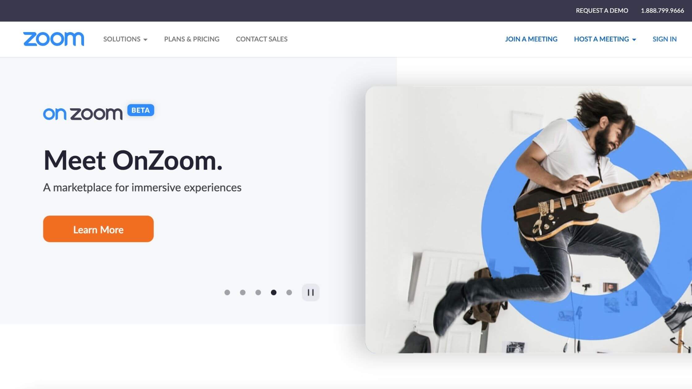 Zoom webinar software